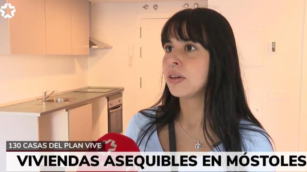 Lidia, la joven que ha accedido al alquiler asequible en Móstoles.