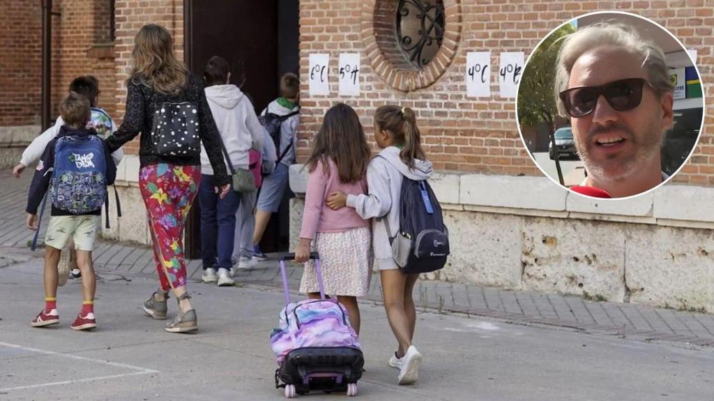 Niños entrando a un colegio.