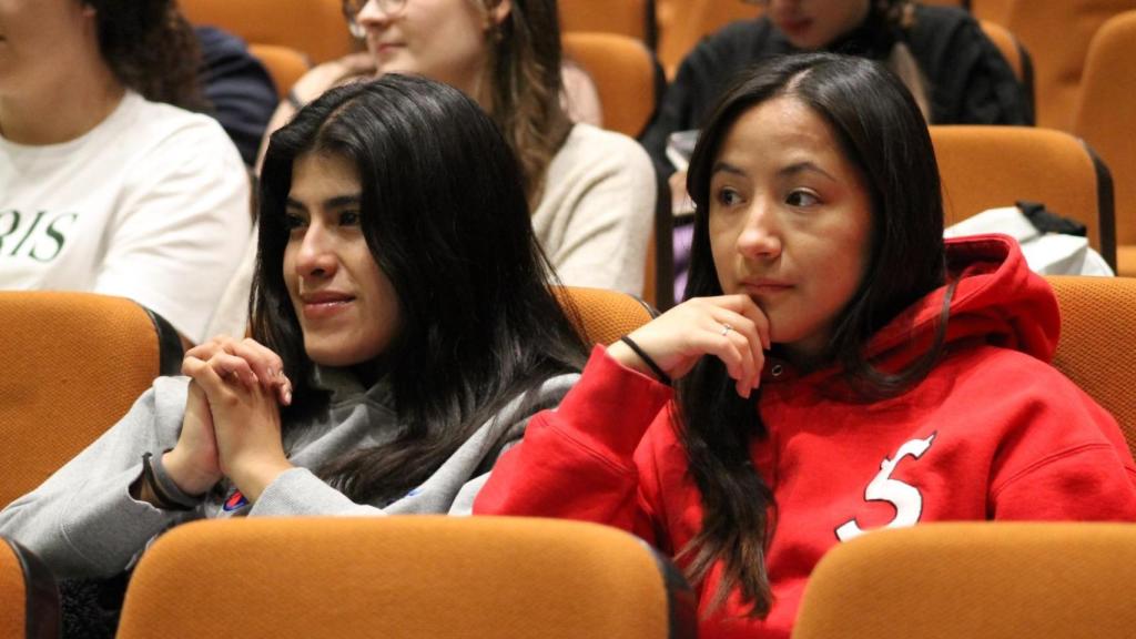 Acto de bienvenida a los estudiantes internacionales en la Universidad de León