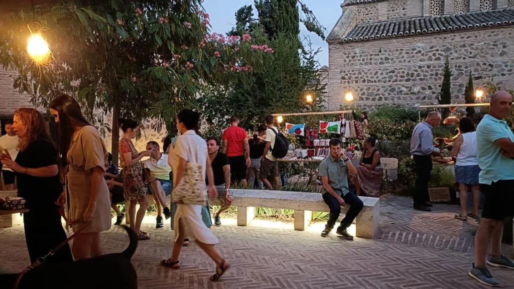 El jardín de San Lucas celebra este sábado su última cita del verano.