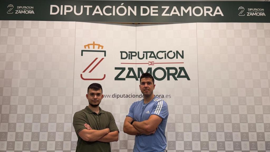 David Gago y Rafael Pasalodos, entrenadores especializadas del programa IKIGAI55