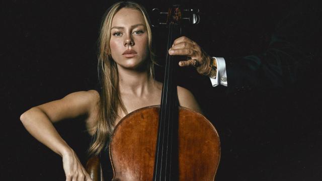 Ester Expósito en una imagen extraída del cartel de la película 'El talento', dirigida por Polo Menárguez.