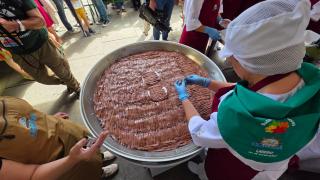 Así es la lata de anchoas más grande del mundo: dónde se ha hecho y cuántas caben