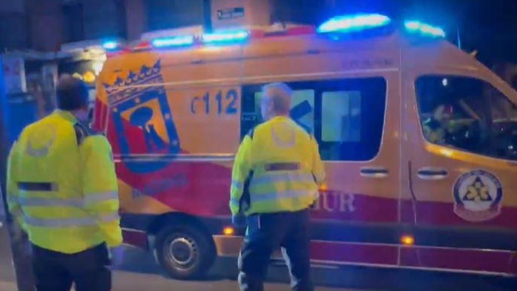 Sanitarios en el lugar del suceso.