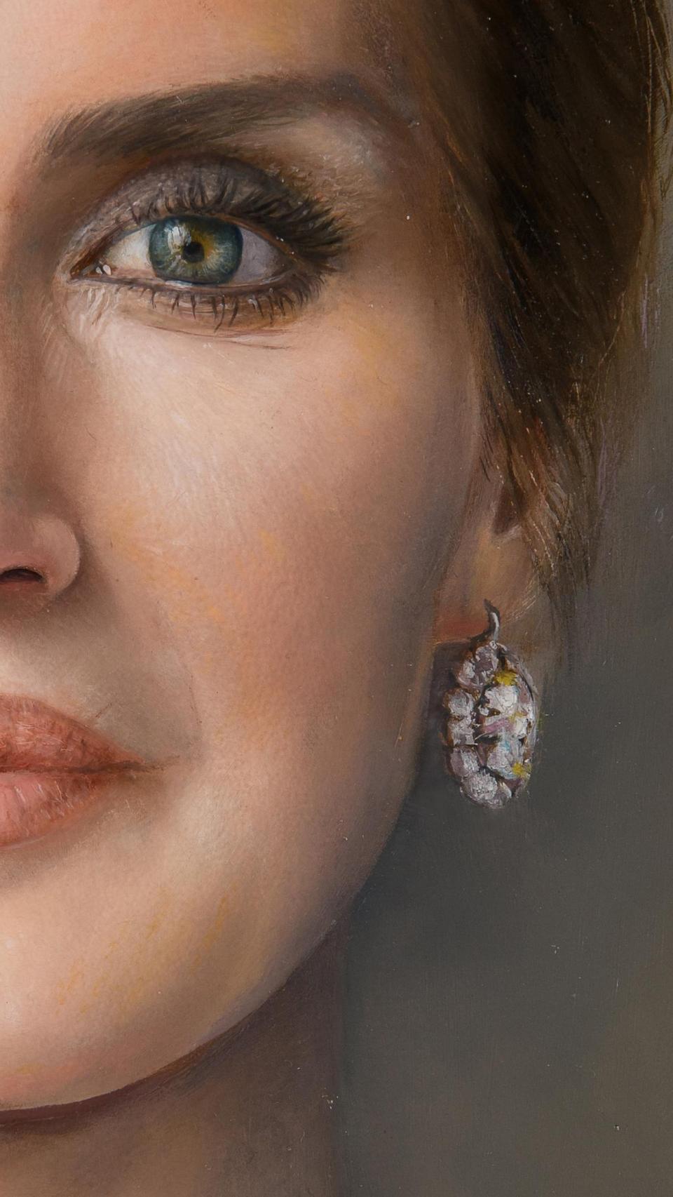 Detalle del retrato de los reyes Felipe y Letizia, pintado por Alberto Rubio.