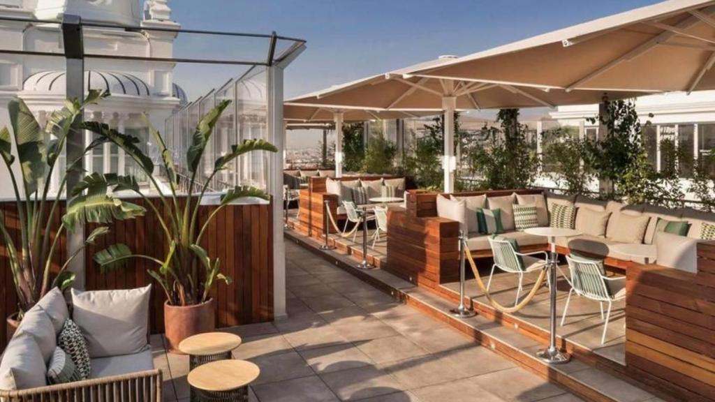 ME Hotel Reina Victoria