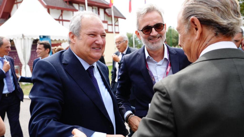 Jordi Hereu, ministro de Industria, a su llegada al encuentro de la patronal Ametic en Santander.