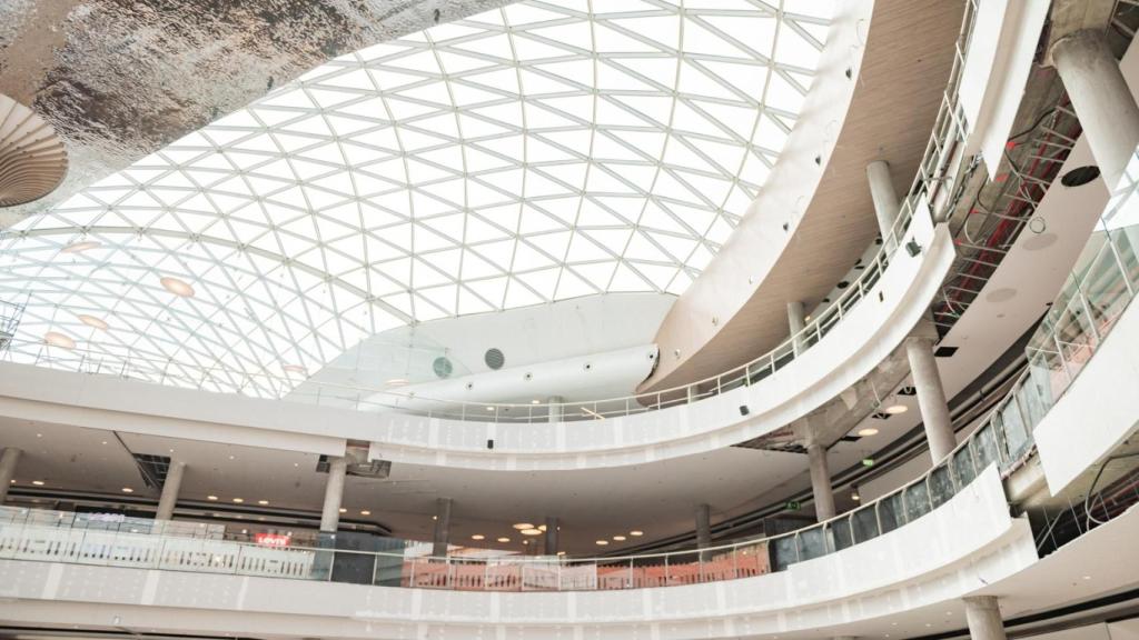 La nueva plaza central de Marineda City en A Coruña.