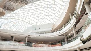 La nueva plaza central de Marineda City en A Coruña.