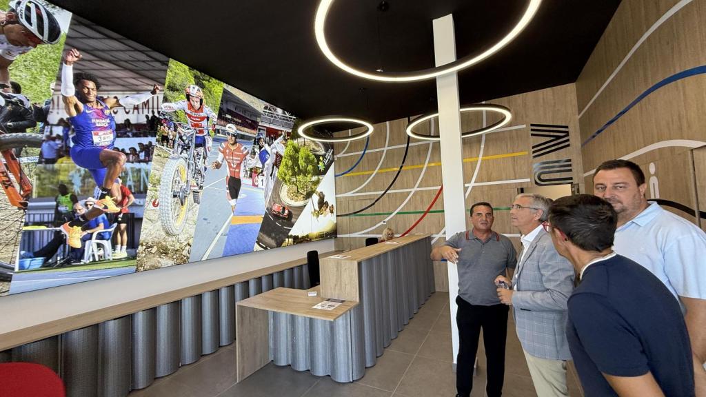 Presentación de 'La Nucía, ciudad del Deporte' a la Federación Internacional de Triatlón.