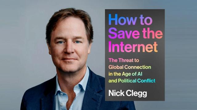 Nick Clegg en una imagen de archivo junto a la portada de su libro Cómo salvar Internet.