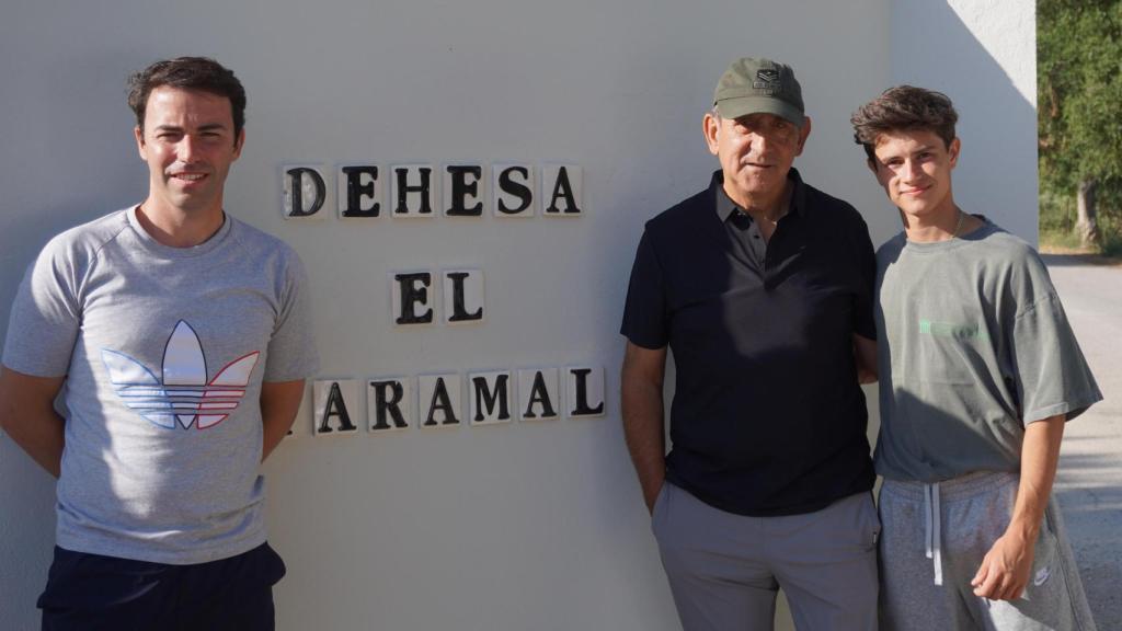 Aarón Palacio, junto a Juan José Vera en El Tamaral.