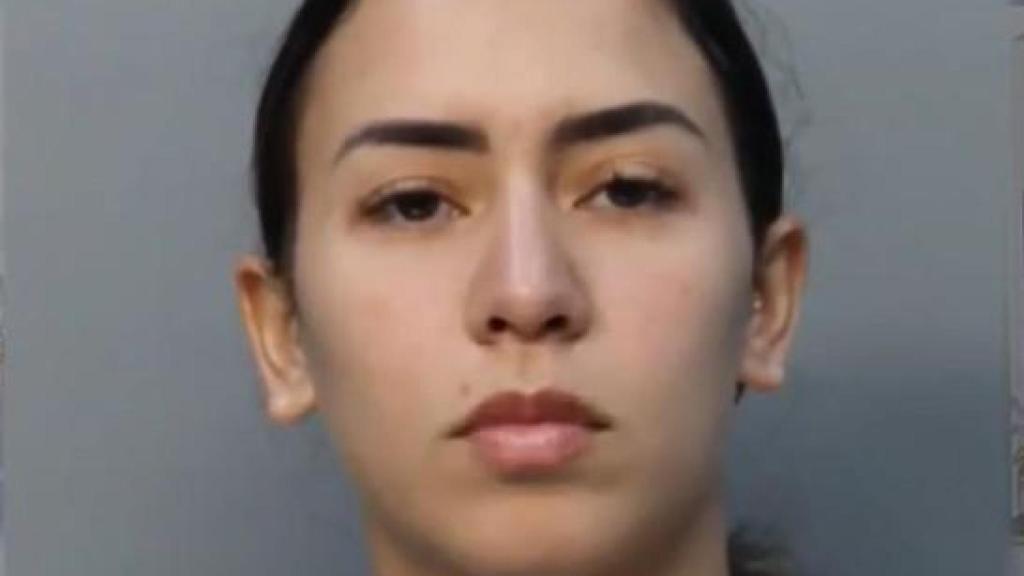 Una joven policía de Miami es arrestada por un incidente de violencia doméstica