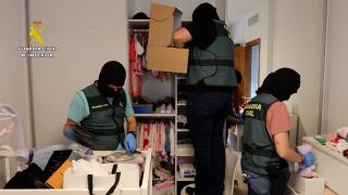 La Guardia Civil desarticula un grupo criminal especializado en vishing