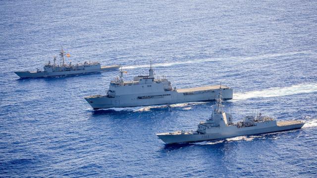 Despliegue del Dédalo 25 por aguas del Atlántico