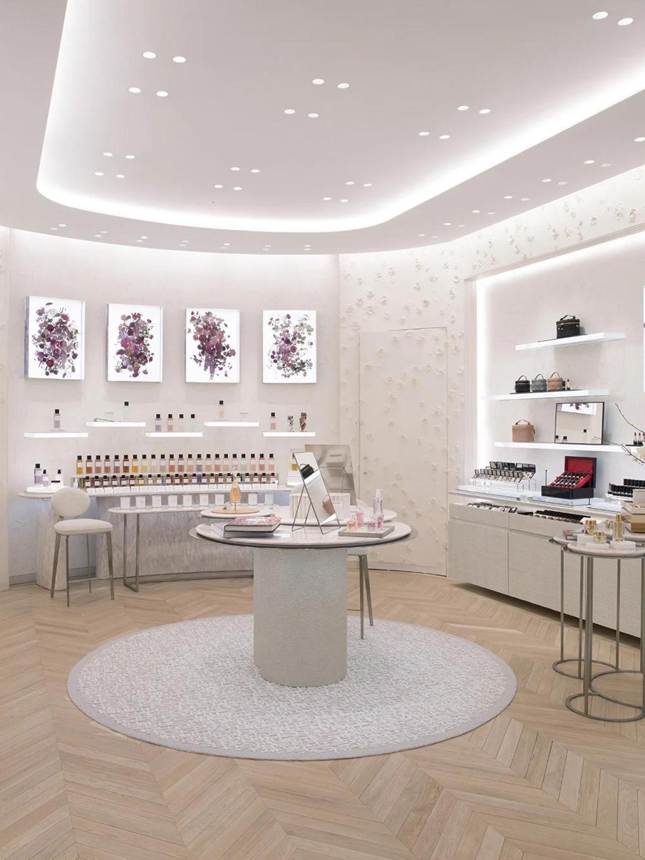 Vista general de la 'boutique' DIOR Paris 30 Montaigne.