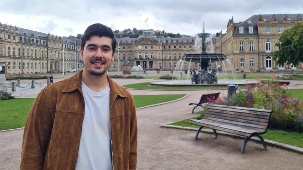 Alexandre Novás ha dejado atrás su vida en España y ahora trabaja en Alemania.