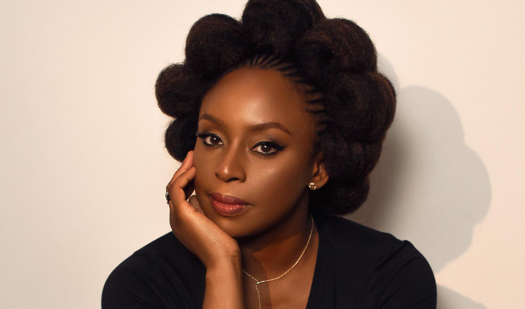 Chimamanda Ngozi Adichie. Foto: Manny Jefferson.