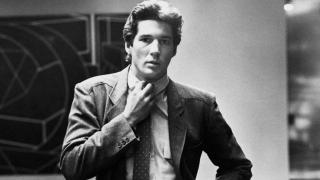Fotograma de Richard Gere vestido de Armani en 'American Gigolo'.