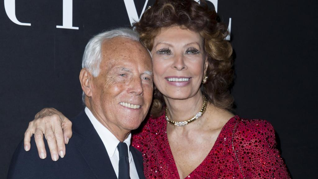 Giorgio Armani y Sophia Loren.