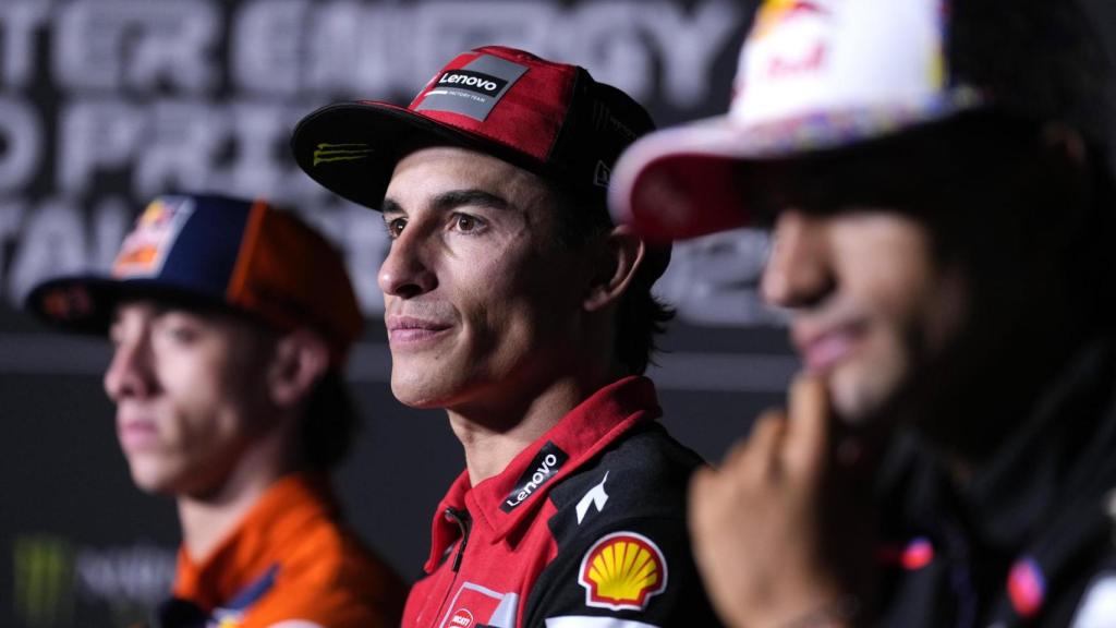 De izquierda a derecha; Pedro Acosta, Marc Márquez y Jorge Martín, en la rueda de prensa del GP de Cataluña.