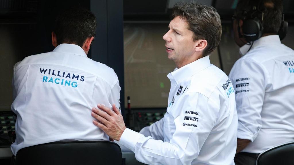 James Vowles, en el muro de Williams durante el GP de Abu Dabi en 2024.