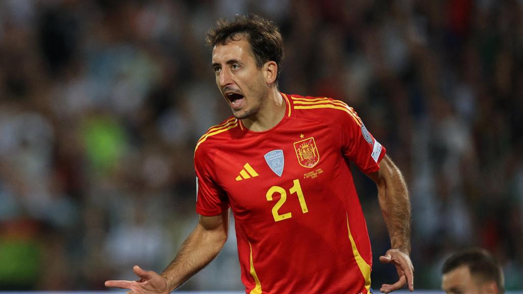 Oyarzabal celebra su gol contra Bulgaria.