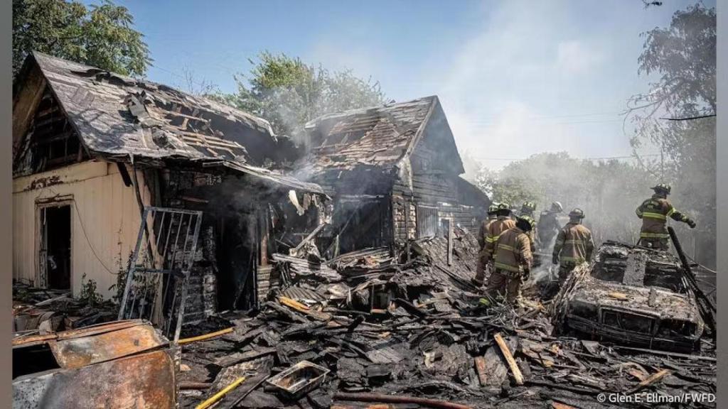 Fotografía del Departamento de Bomberos de Fort Worth.