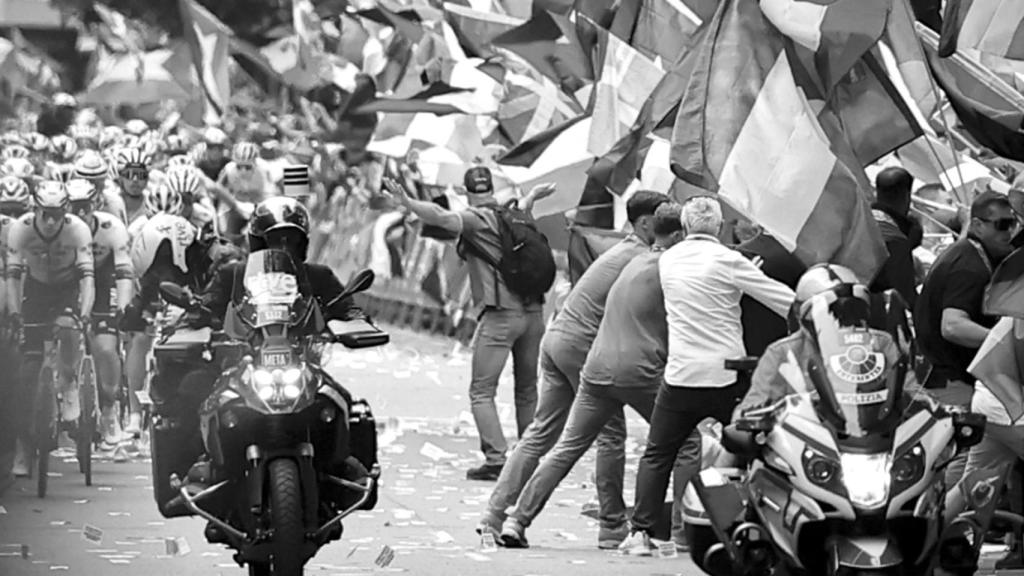 Activistas violentos intentan reventar una etapa de La Vuelta.