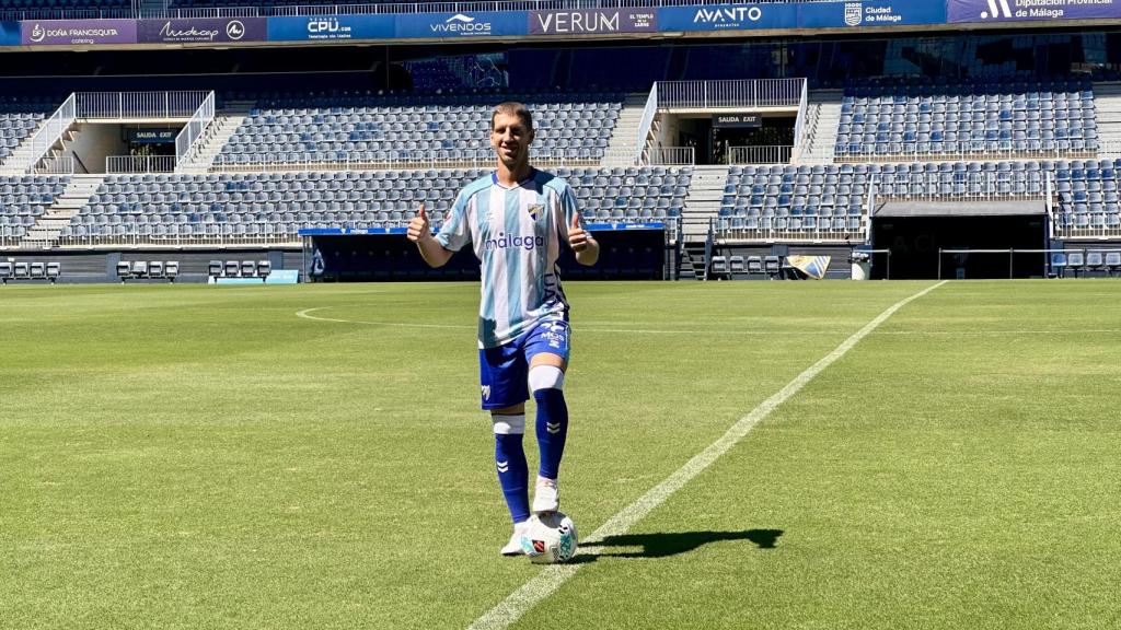 Darko Brašanac posa como nuevo jugador del Málaga CF