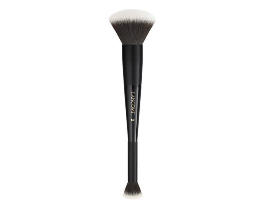Brocha tipo mofeta Air-Brush #2 de Lancôme. Su precio es de 50 euros.