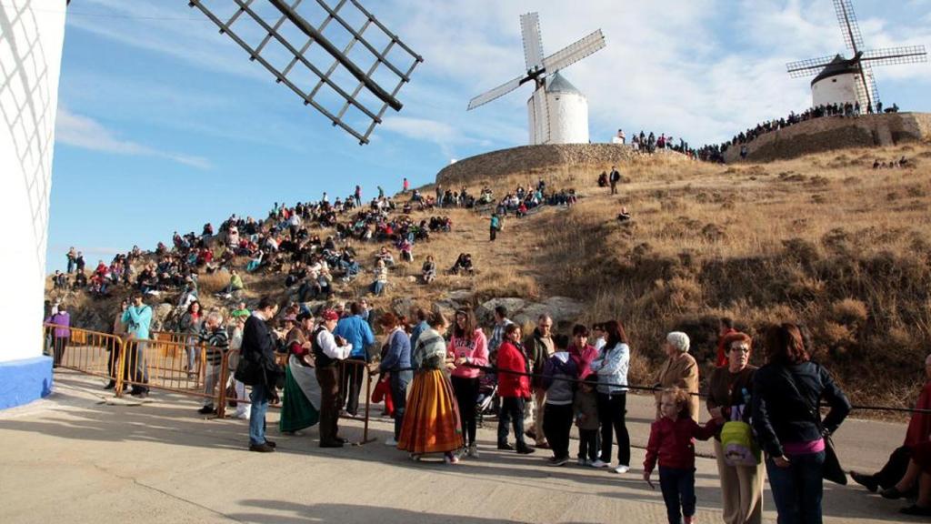 Fiesta de la Rosa del Azafrán de Consuegra (Toledo).