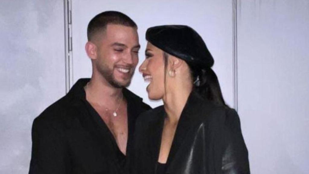 Chanel y St. Pedro en una de las pocas fotografías que han compartido juntos.