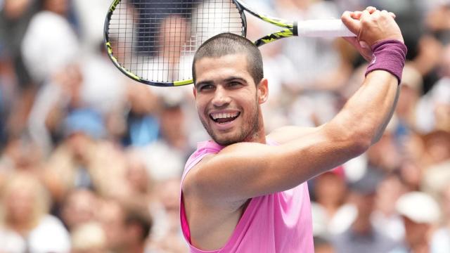 Carlos Alcaraz celebra la victoria ante Jiri Lehecka.