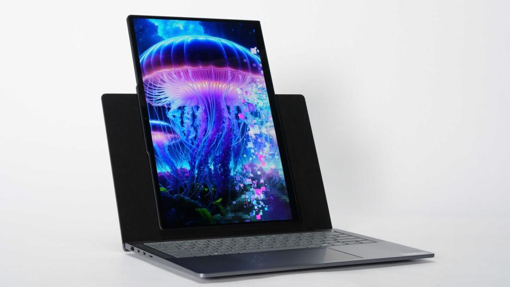 Lenovo ThinkBook VertiFlex Concept.