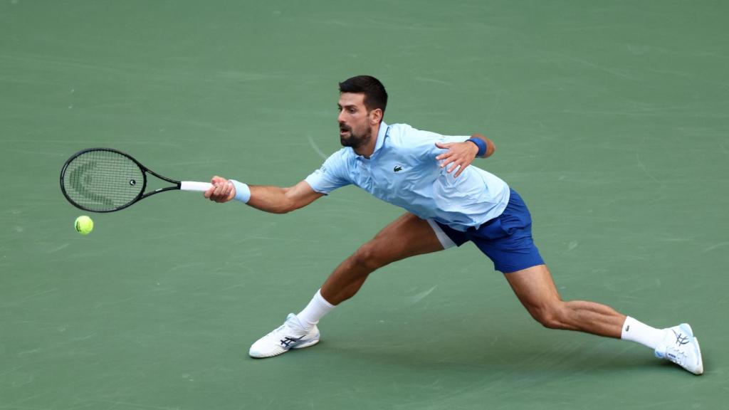 Novak Djokovic, durante su duelo de semifinales frente a Carlos Alcaraz.