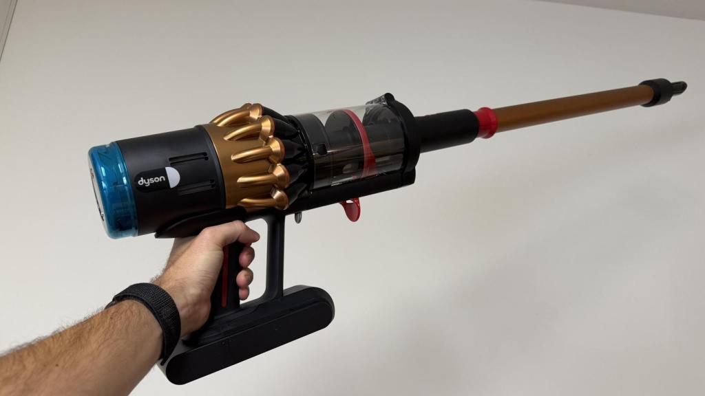 Dyson V16 Animal Piston