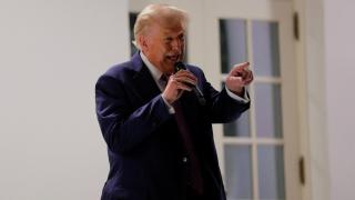 2025-09-06T002529Z_187856098_RC20MGA229KB_RTRMADP_3_USA-TRUMP