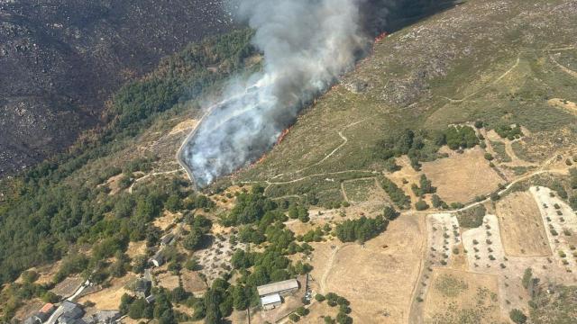 Incendio en Castromil (Zamora)