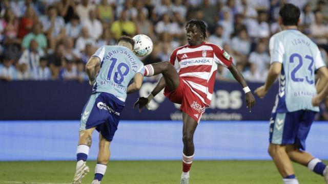 Málaga CF vs. Granada CF, de Segunda División.