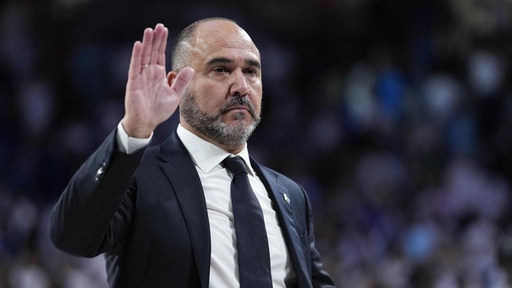 Chus Mateo agradece el apoyo a la afición madridista durante el playoff de la Liga Endesa.