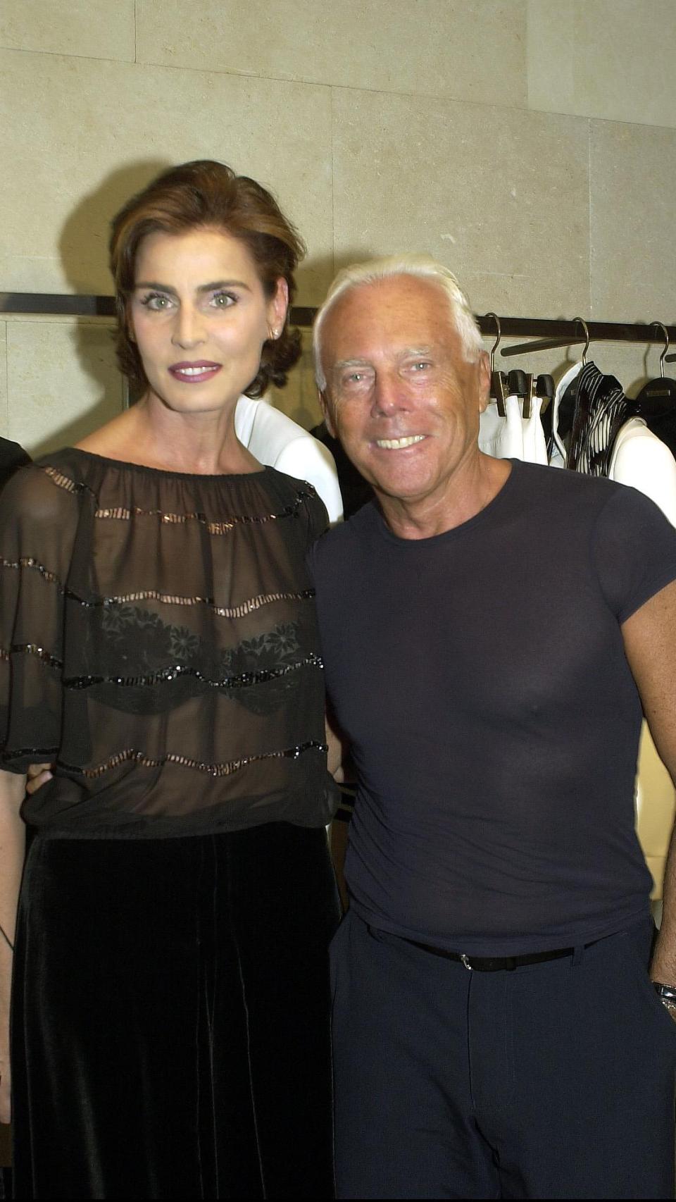 Giorgio Armani, con Antonia Dell'Atte, en una imagen de 2003.