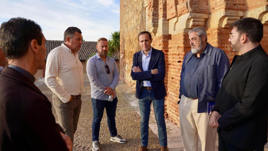 El presidente de la Diputación de Valladolid, Conrado Íscar, ha asistido, en Aguilar de Campos, al último concierto