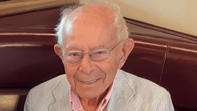 El neuroendocrino Seymour Reichlin cuando visitó a su discípulo Joseph B. Martin para celebrar 58 años de amistad.