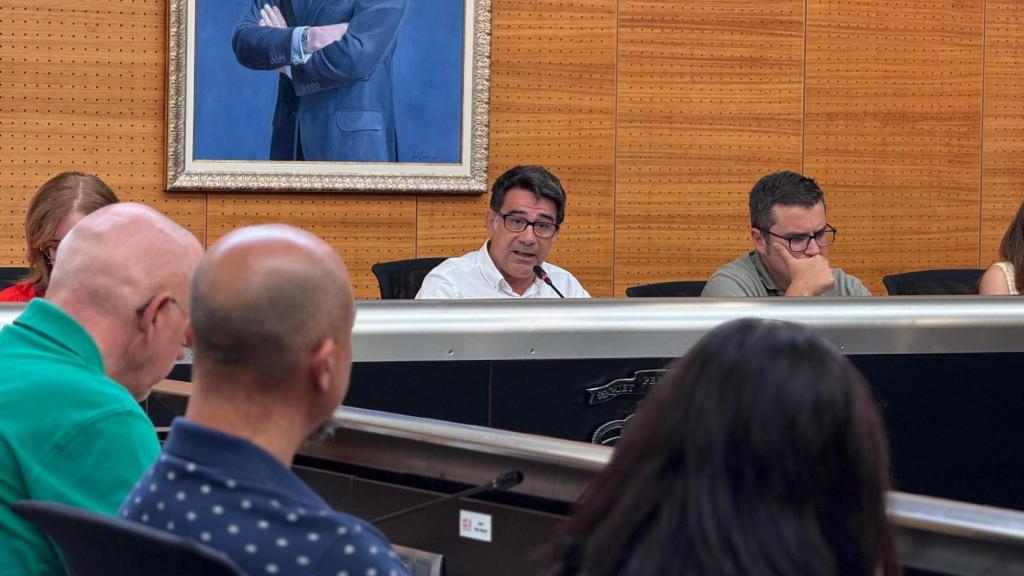 El alcalde Pachi Pascual en el pleno de este lunes.