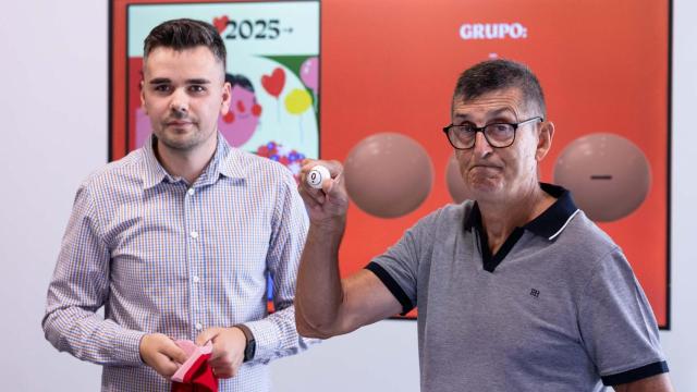 Imágenes del sorteo celebrado en el Ayuntamiento de Zaragoza.