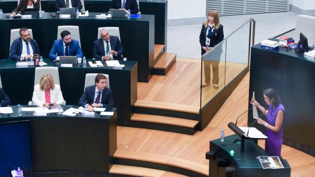 La portavoz del PSOE en el ayuntamiento de Madrid, Reyes Maroto, durante el Debate sobre el Estado de la Ciudad en el salón de sesiones del Pleno de Cibeles este lunes.