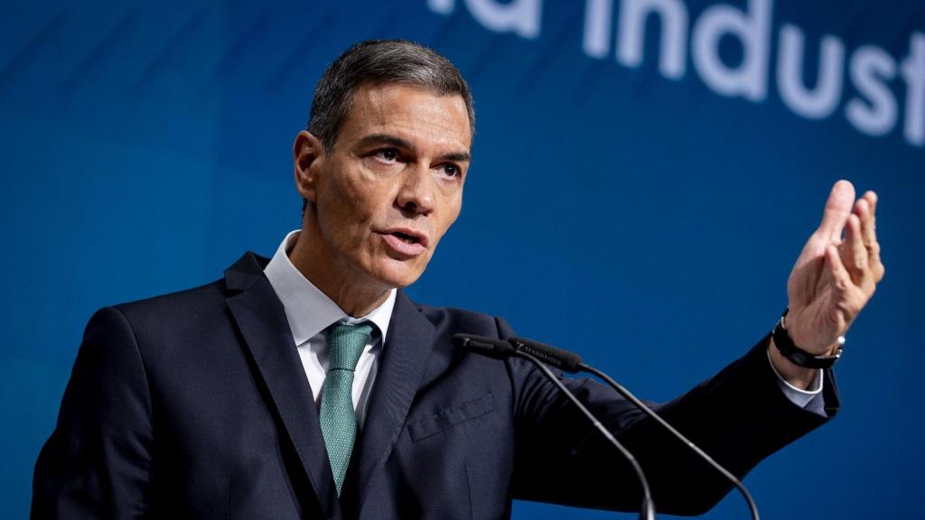 Sánchez este lunes, en la clausura de un acto sobre industria verde en la sede del ICEX, en Madrid.