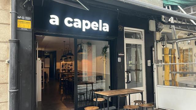 Fachada del nuevo A Capela.