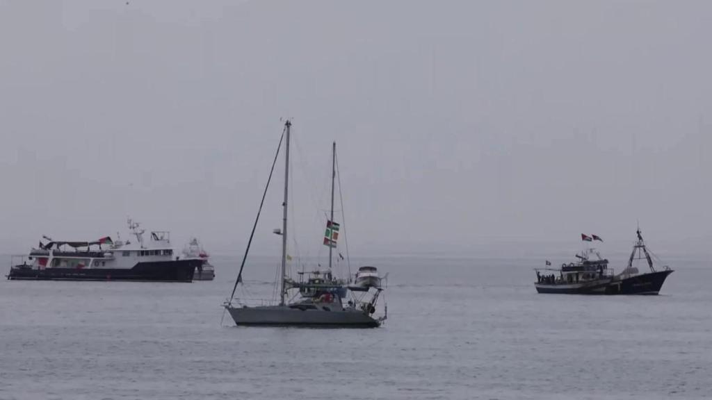 Varias embarcaciones de la flotilla Sumud.